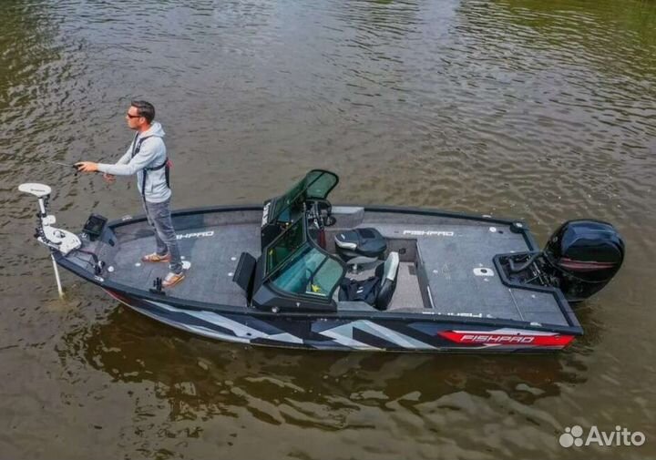 Лодка Volzhanka FishPro X5 + мотор Golfstream F115