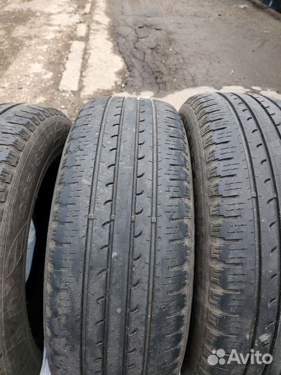 Goodyear EfficientGrip SUV 225/65 R17 102H