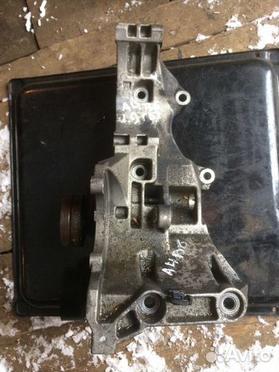 Крепление генератора 03G 903 143D ауди а4б6 1.9тди