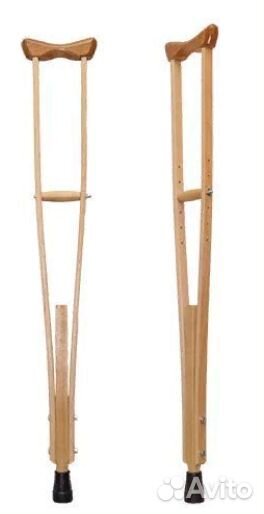 Костыли деревянные, трости и круг от пролежней