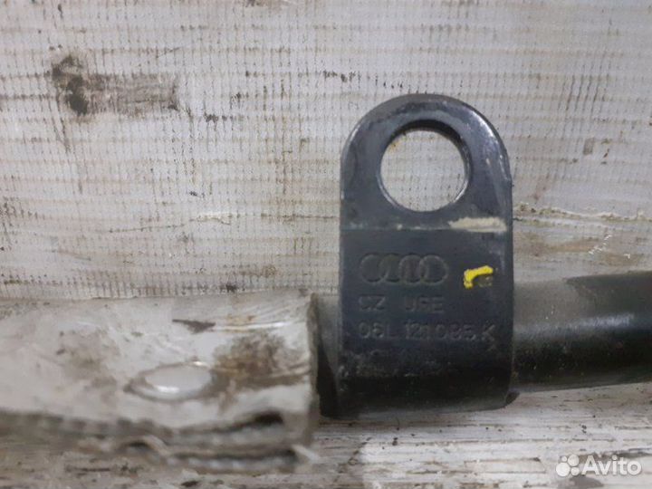 Трубка системы охлаждения Audi Q5 2.0T