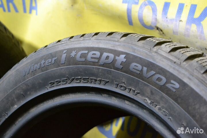 Hankook Winter I'Cept Evo2 W320 225/55 R17