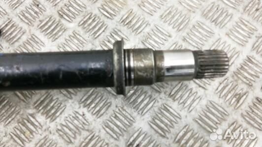 Привод передний правый toyota avensis T27 (83T13N1