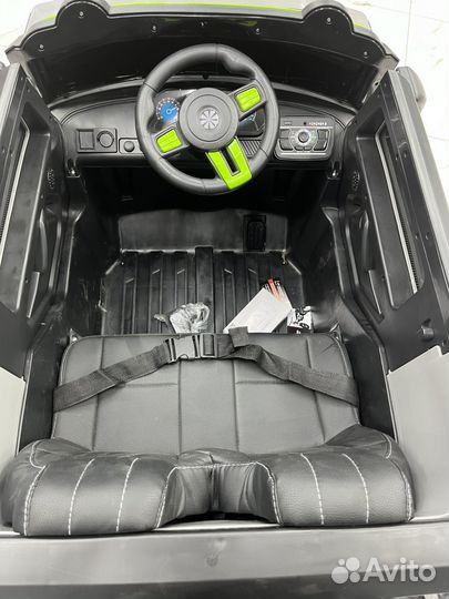 Детский электромобиль двухместный