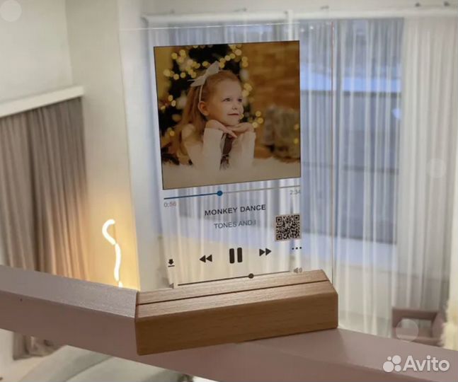 Трек на стекле 4мм с музыкой