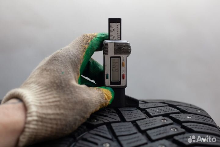 Continental IceContact 2 245/65 R17 111T