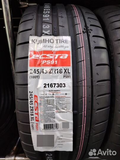 Kumho Ecsta PS91 245/45 R18 и 275/40 R18 103Y