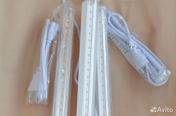 Фитосветильник линейный для растений (розовый)