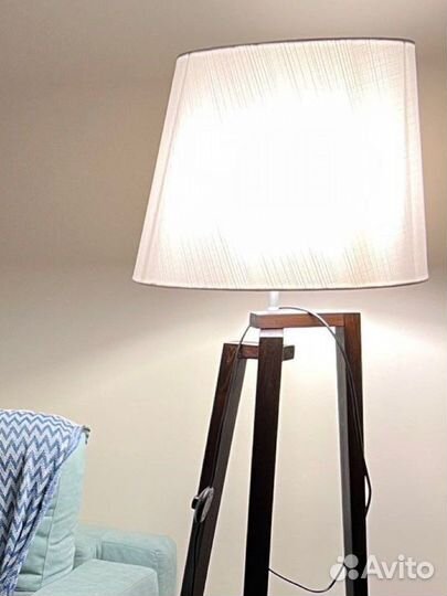 Торшер напольный