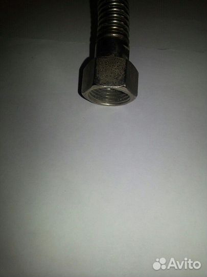 Новый гофрошланг 2 метра, для газовой плиты