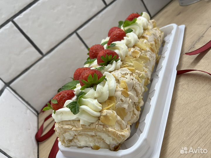 Меренговый рулет