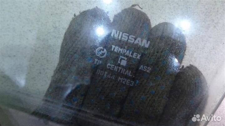 Стекло двери передней левой Nissan Primera P11 19