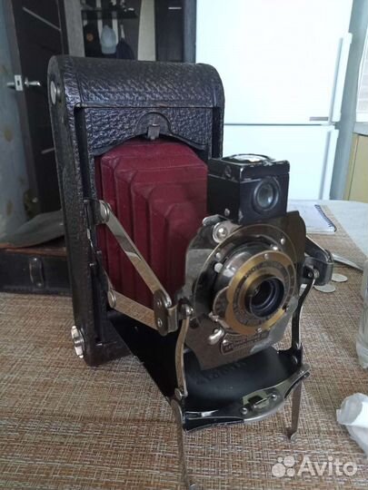 Пленочный фотоаппарат