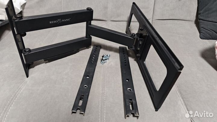 Кронштейн для телевизора поворотный