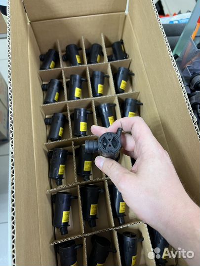 Новый оригинальный насос омывателя hyundai accent