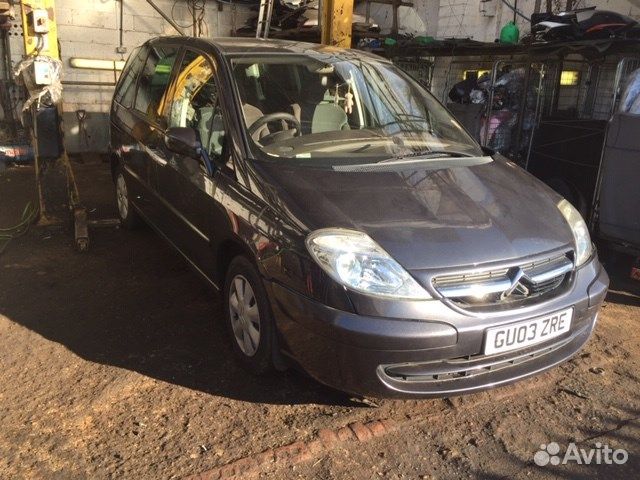 Разбор на запчасти Citroen C8
