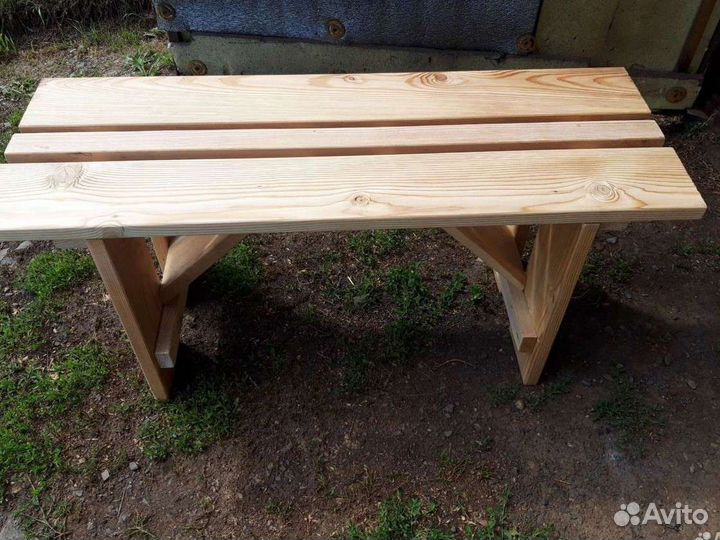 Скамейки, лавочки, табуреты