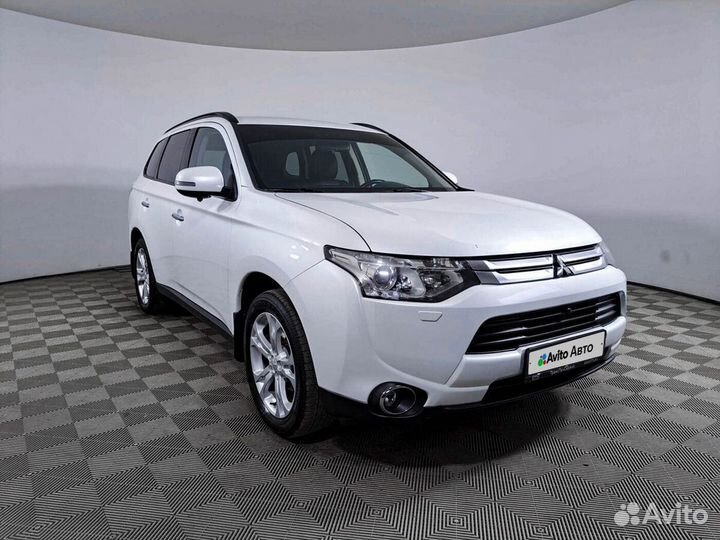 Mitsubishi Outlander 2.4 CVT, 2013, 105 965 км