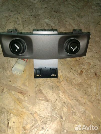 Гнездо прикуривателя BMW E65 E66