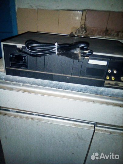 Видеомагнитофон