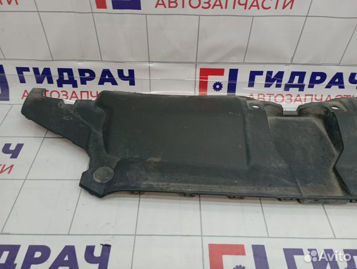 Кожух замка капота Audi A6 (C7) 4G0807081