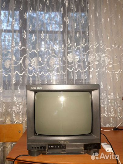 Телевизор panasonic