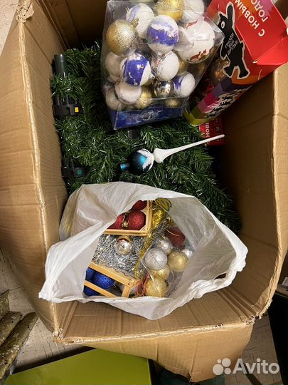 Елка искусственная