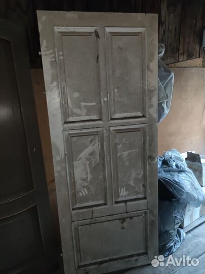 Двери из дерева 4 штуки