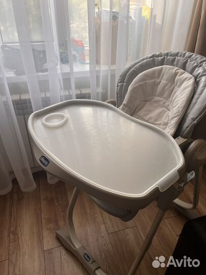 Стульчик для кормления Сhico