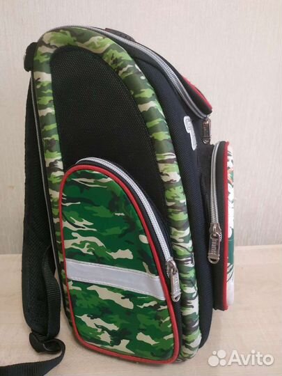 Рюкзак (ранец) школьный