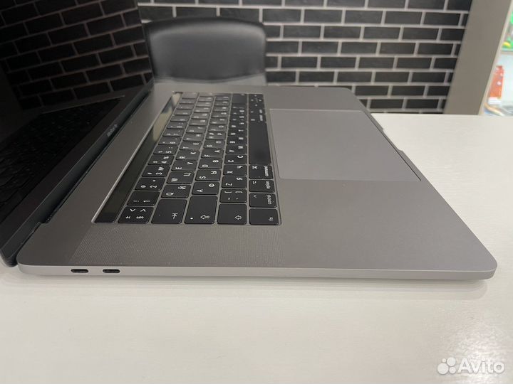 Топкейс MacBook Pro 15 2016-2017 A1707 topcase