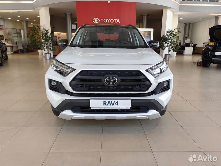 Toyota RAV4 2.0 CVT, 2024