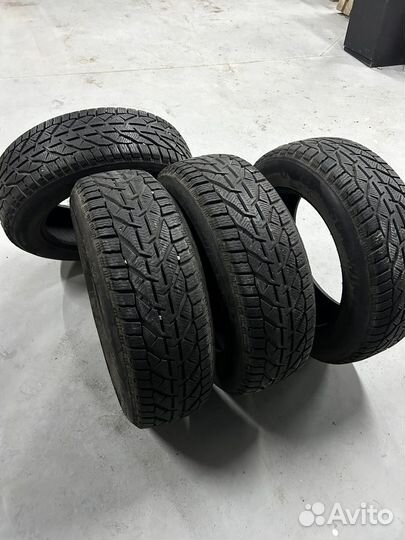 Tigar SUV Winter 215/65 R17