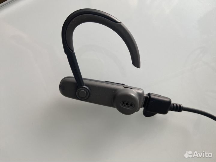 Bluetooth гарнитура