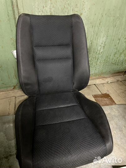 Салон Honda Civic 5D 8 поколение рестайлинг