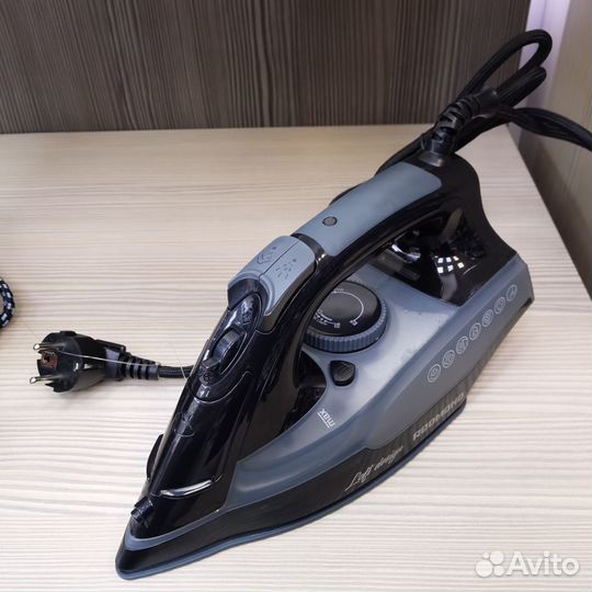 Стильный Утюг Redmond RI-C292 Гарантия 2года Новый