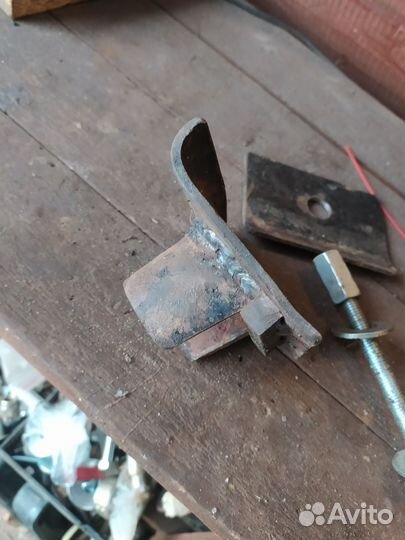 Запрессовыватель салентблоков