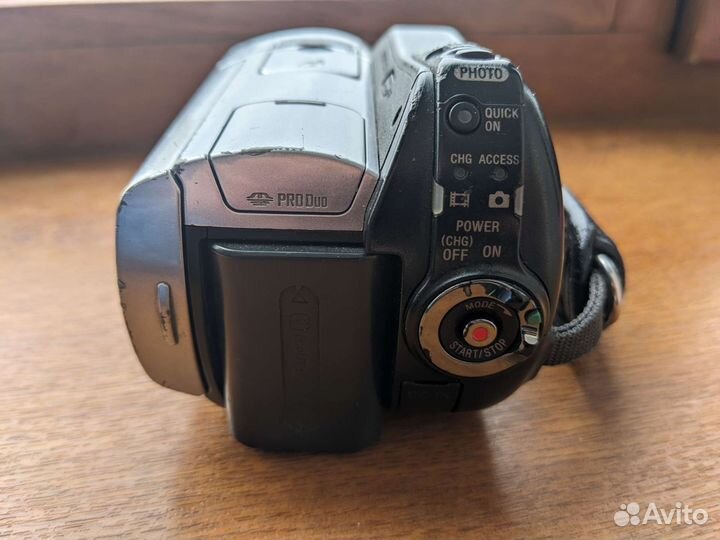 Видеокамера Sony DCR SR-85