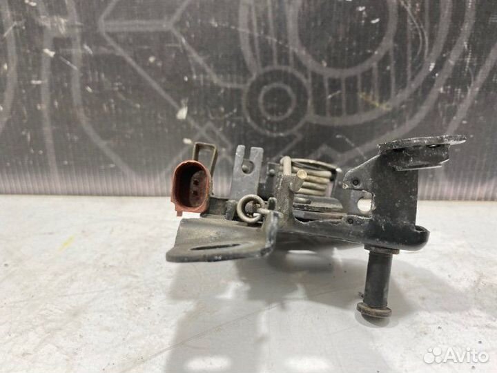 Замок капота Audi A6 Allroad C5 BES 2003