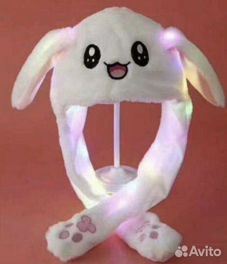 Шапочка с поднимающимися ушками