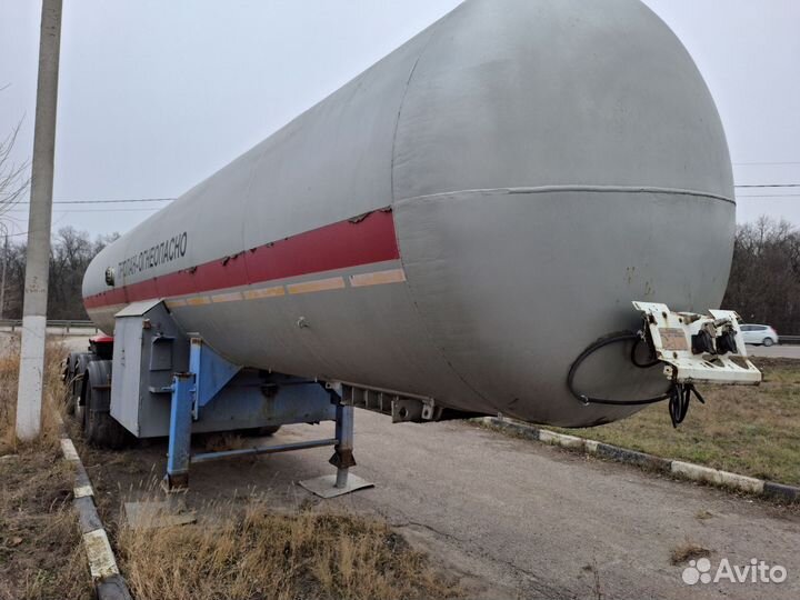 Полуприцеп газовоз Алексеевка Химмаш 96201Р, 2004