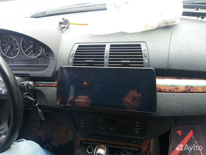 Штатная магнитола BMW X5 4/32