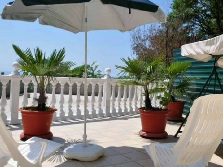 Комната 35 м², 2/4 эт.