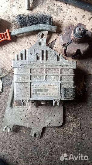 Блок управления двигателем VW Golf 3 Vento