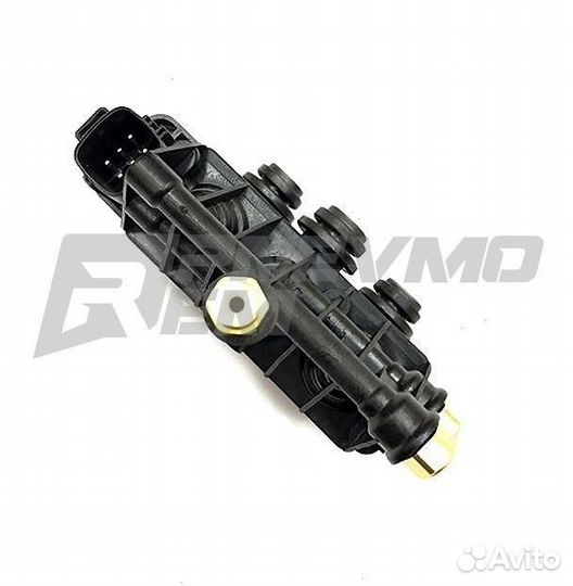 Блок клапанов пневмоподвески Land Rover Sport L320