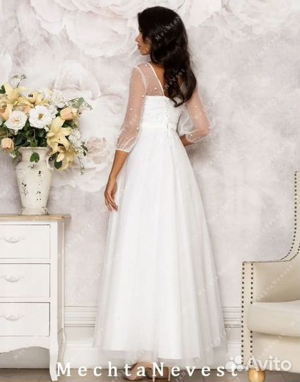 Свадебное платье, перчатки, фата новые