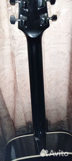 Акустическая гитара martinez