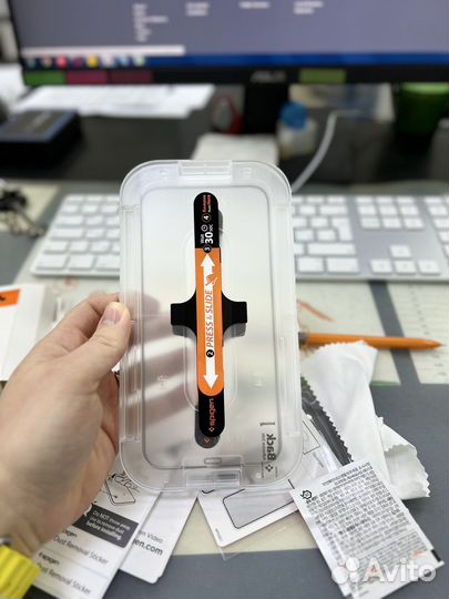 Новое Защитное стекло spigen для iPhone 12 Pro Max