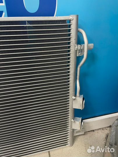 Радиатор кондиционера Caravan/Voyager 2.4i/3.3i