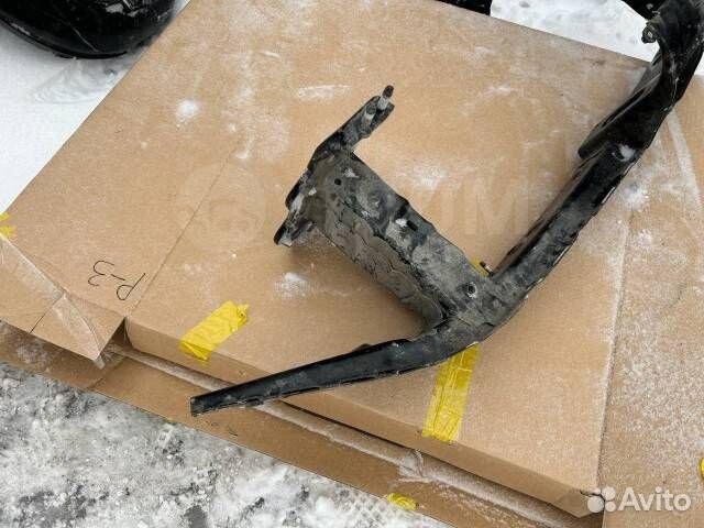 Усилитель переднего бампера Mercedes-Benz GLE-Klas